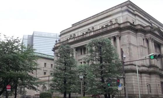 东京通胀爆表！日本央行深陷加息困局，全球市场屏息待变